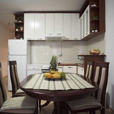 Porodicni Apartment สเวติ สเตฟาน ภายนอก รูปภาพ